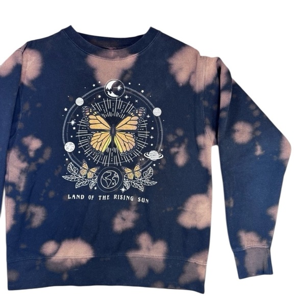 Full Tilt Black and Tan Black and Tan Tie Dye with Butterfly Graphic Hoodie - Picture 6 of 14